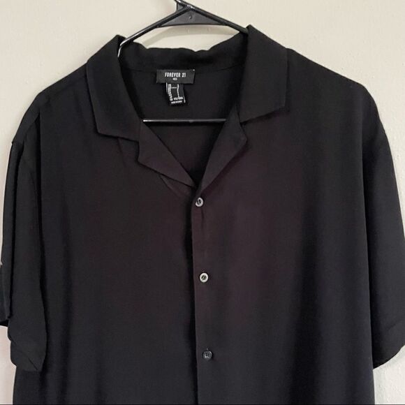 Forever 21 Classic Fit Cuban Collar Shirt - Picture 7 of 9